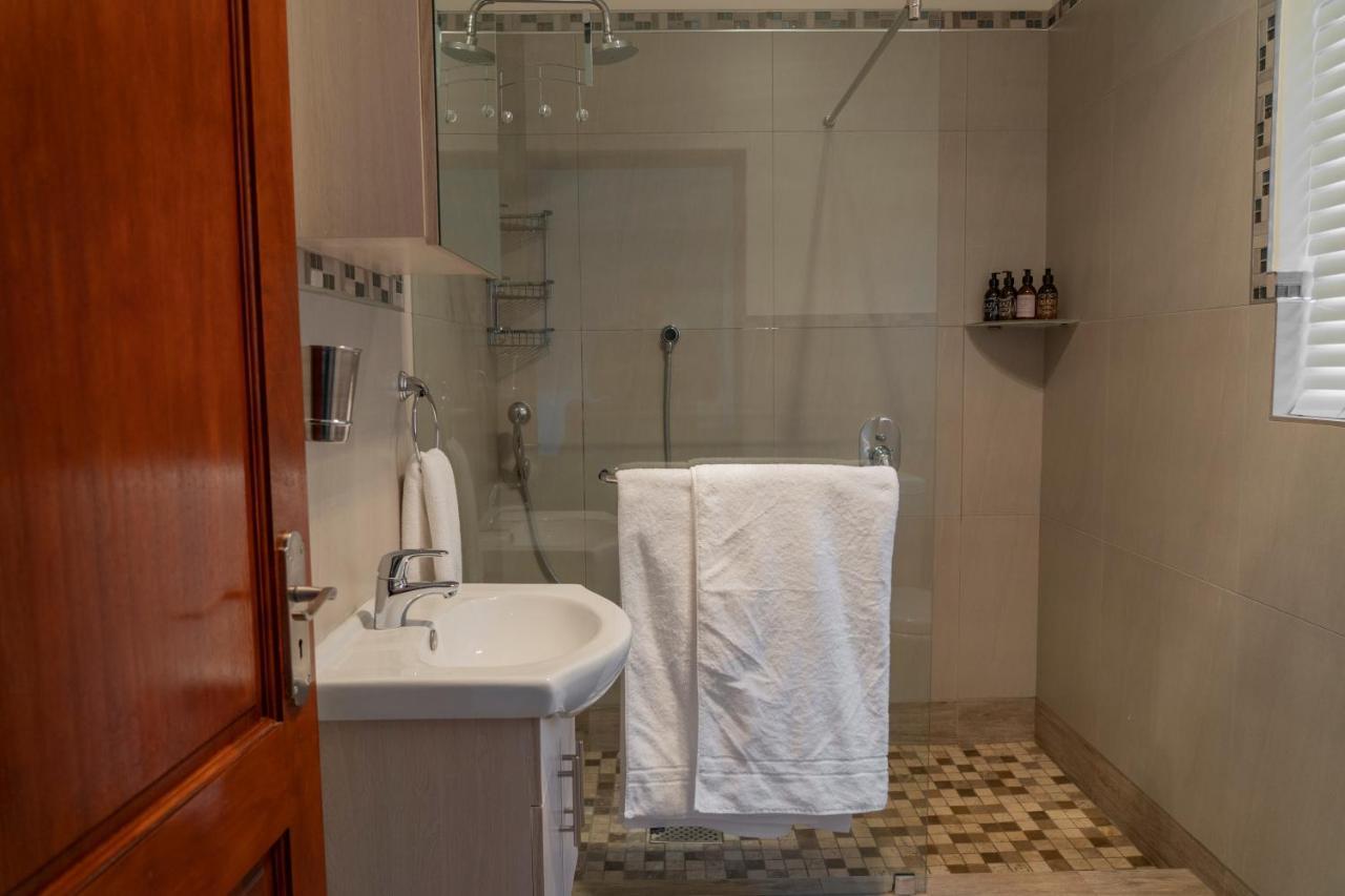 Rueby'S Guesthouse Dullstroom Ngoại thất bức ảnh